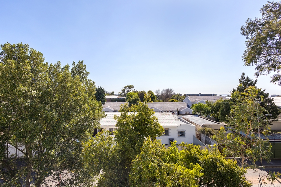 1 Bedroom Property for Sale in Kenilworth Western Cape